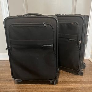 BRIGGS & RILEY ESSENTIAL 22” CARRY-ON EXPANDABLE SPINNER, SET OF 2